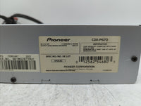1991 Toyota Land Cruiser Radio AM FM Cd Player Receiver Replacement P/N:CDX-P670 Fits OEM Used Auto Parts - Oemusedautoparts