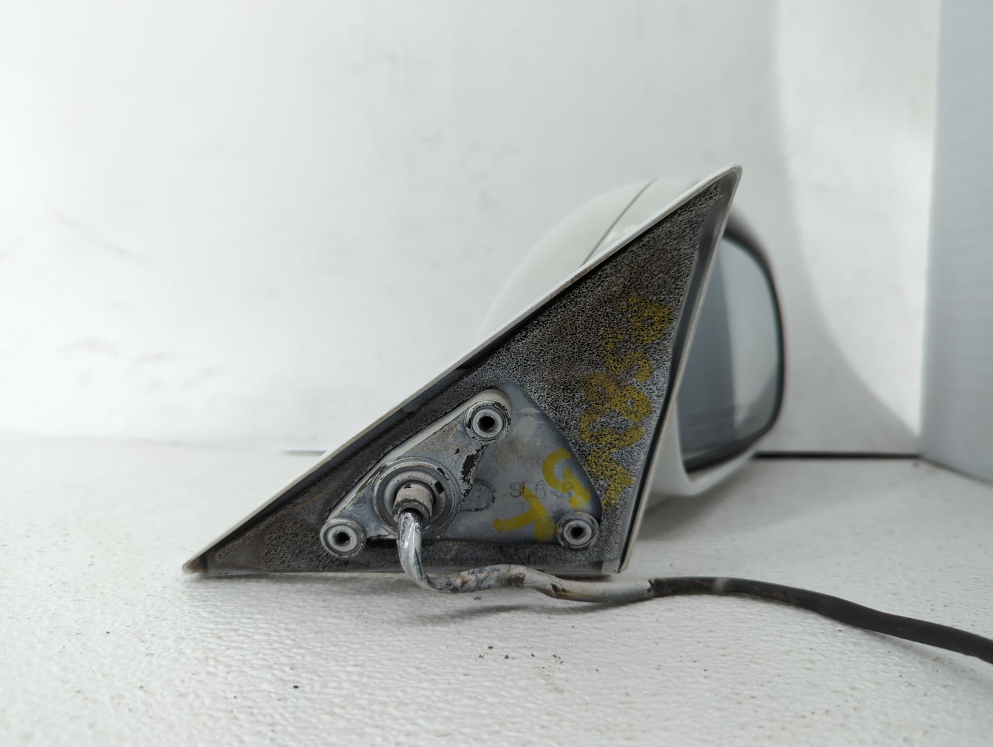 1992 Acura Vigor Side Mirror Replacement Passenger Right View Door Mirror P/N:E6 019050 Fits OEM Used Auto Parts - Oemusedau