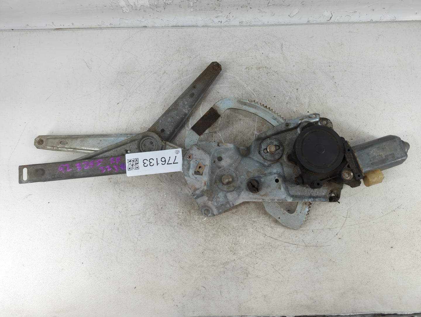 1992-1995 Bmw 325i Used Window Regulator Passenger Front - Oemusedautoparts1.com