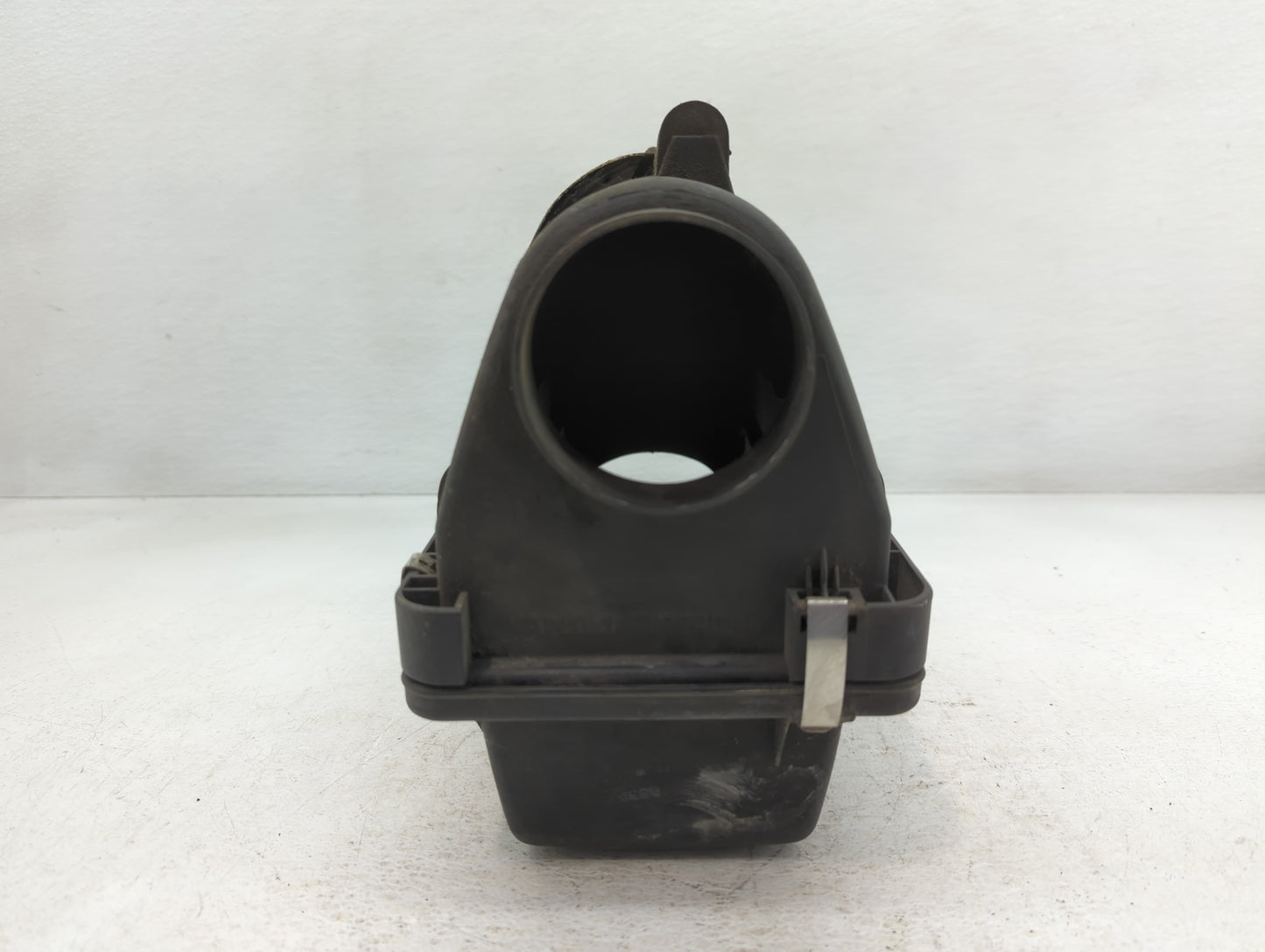 1992 Bmw 735i Air Cleaner Intake-duct Hose Tube - Oemusedautoparts1.com