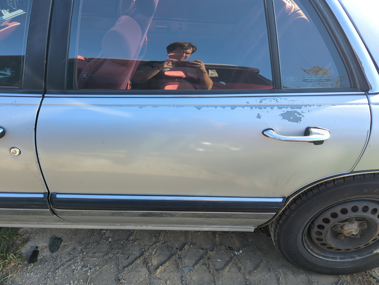 1992-1999 Buick Lesabre Driver Rear Door Oem - Oemusedautoparts1.com