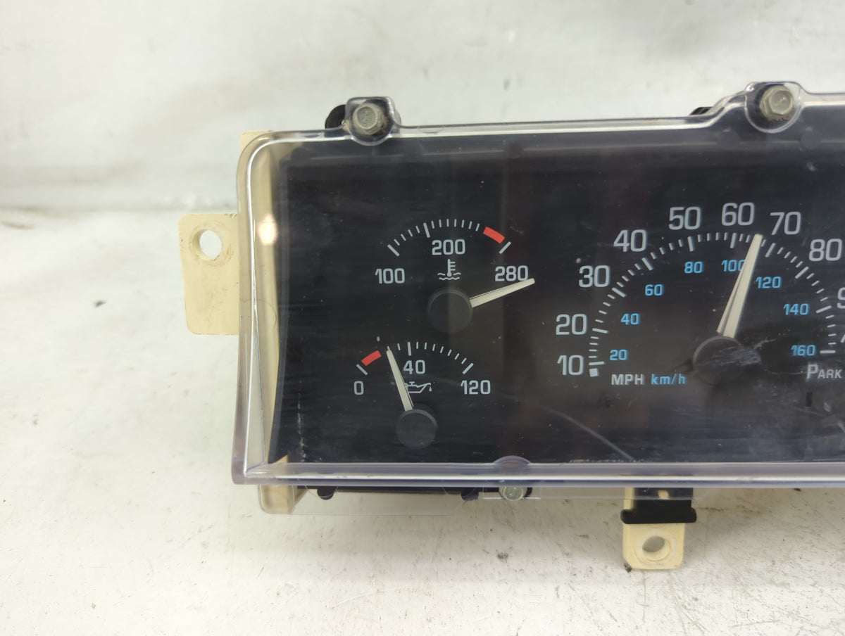 1992 Buick Lesabre Instrument Cluster Speedometer Gauges P/N:16136074 Miles:1K Fits OEM Used Auto Parts - Oemusedautoparts1.