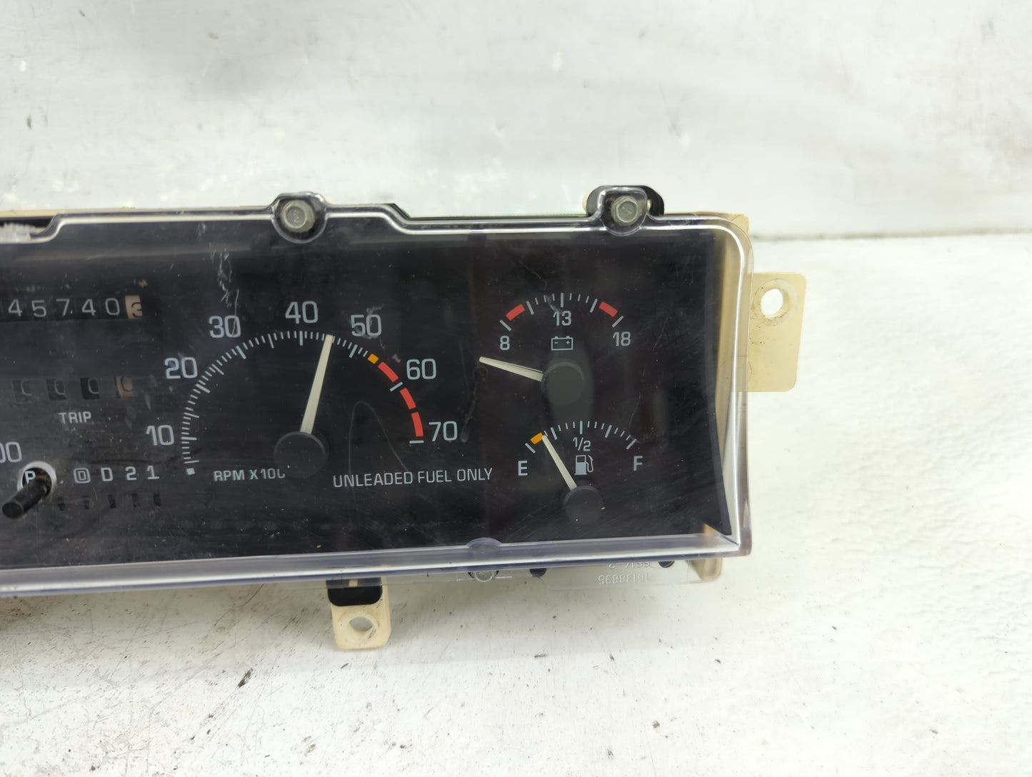1992 Buick Lesabre Instrument Cluster Speedometer Gauges P/N:16136074 Miles:1K Fits OEM Used Auto Parts - Oemusedautoparts1.