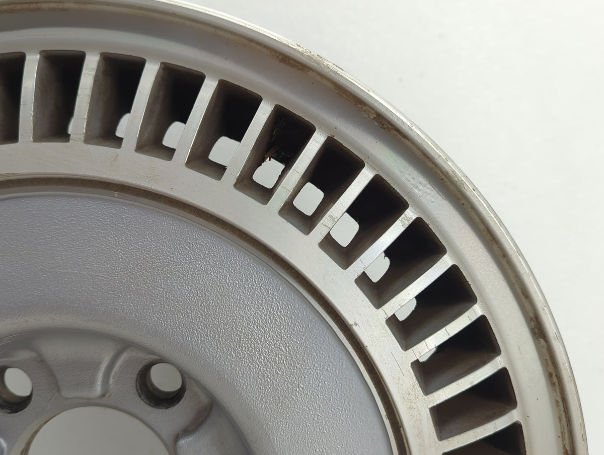 1991-1996 Buick Park Avenue Oem Wheel Rim Silver - Oemusedautoparts1.com