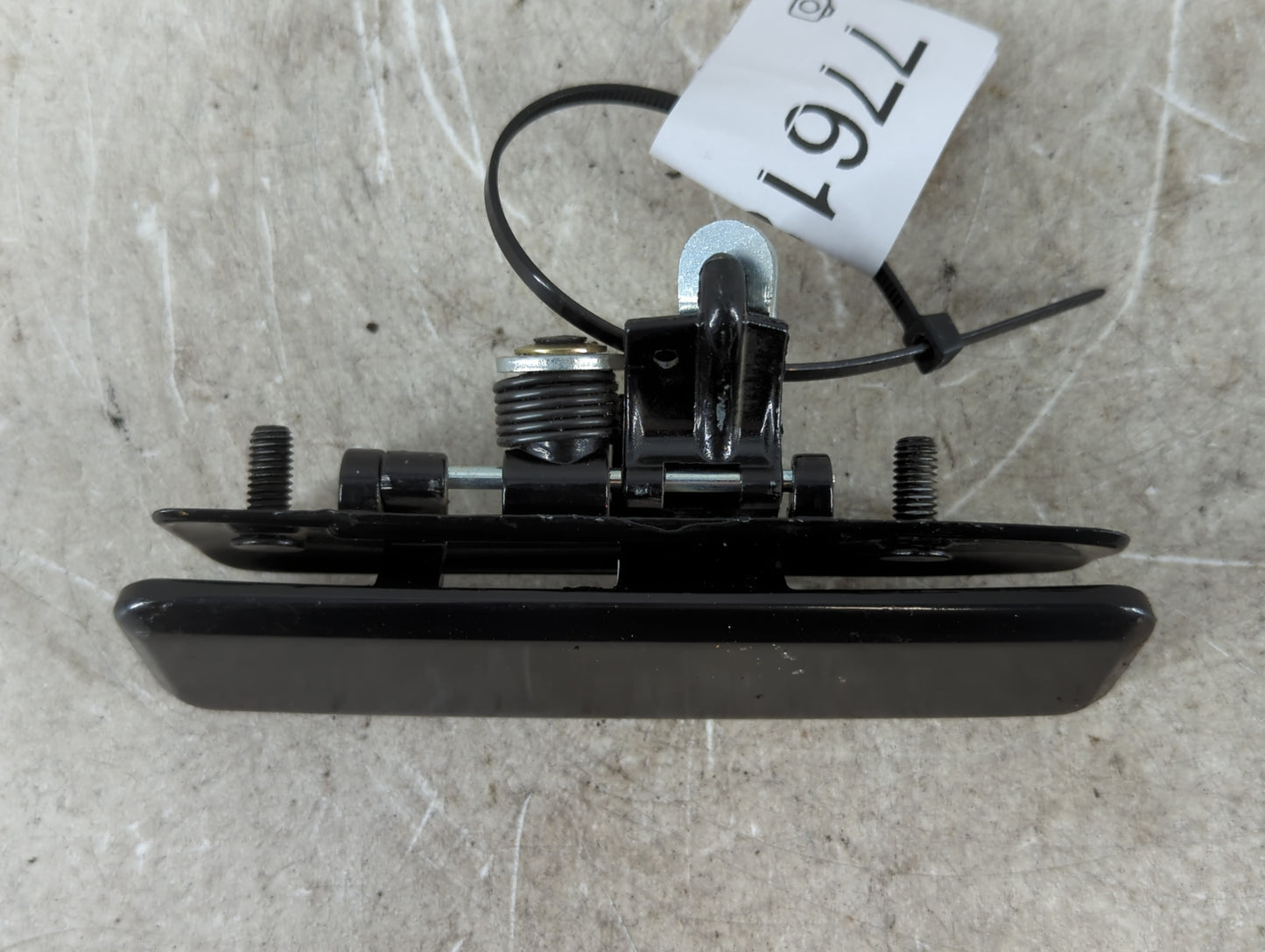 1992 Chevrolet Astro Passenger Front Right Door Handle Exterior Assembly - Oemusedautoparts1.com
