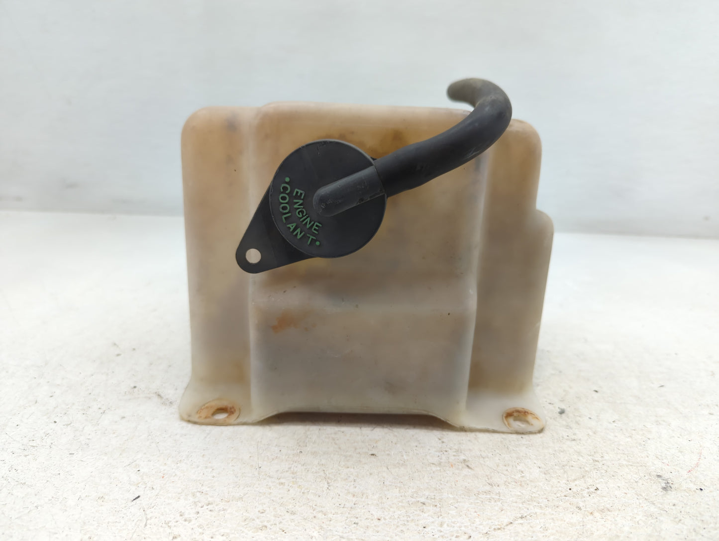 Chevrolet C1500 Radiator Coolant Overflow Expansion Tank Bottle - Oemusedautoparts1.com