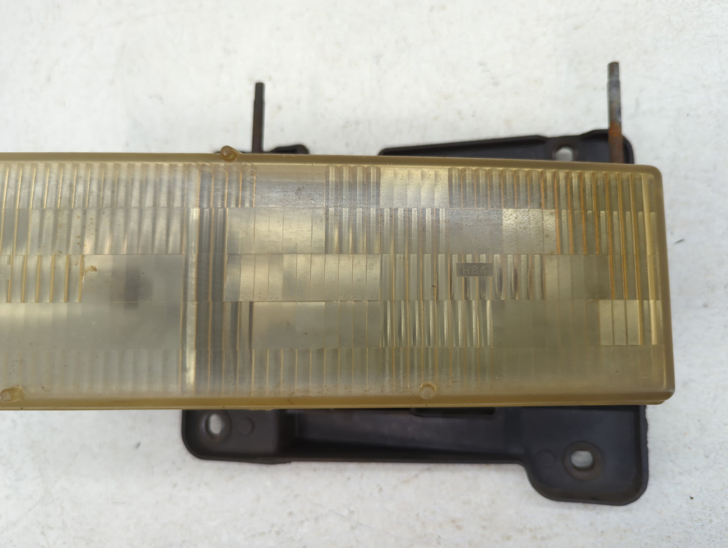 Chevrolet C1500 Driver Left Oem Head Light Headlight Lamp - Oemusedautoparts1.com
