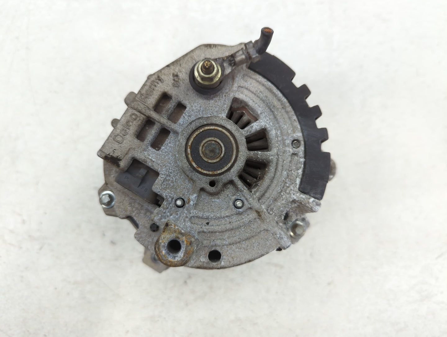 1992 Chevrolet Camaro Alternator Replacement Generator Charging Assembly Engine OEM P/N:00866350 Fits OEM Used Auto Parts - 