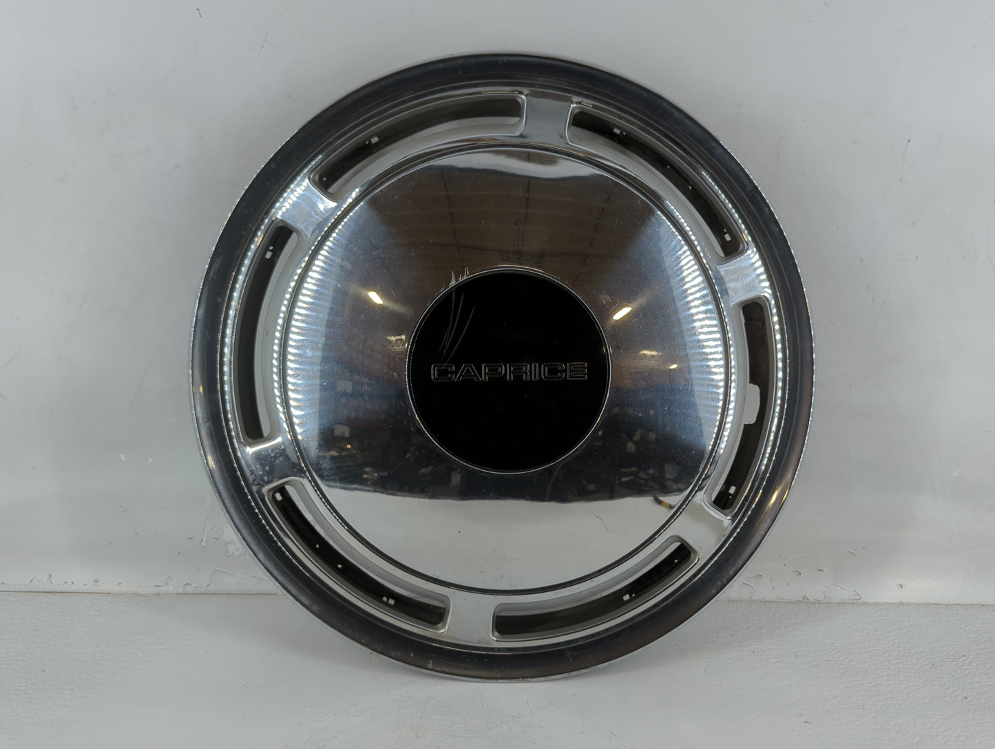 1992 Chevrolet Caprice Driver Front Wheel Hub Oem - Oemusedautoparts1.com