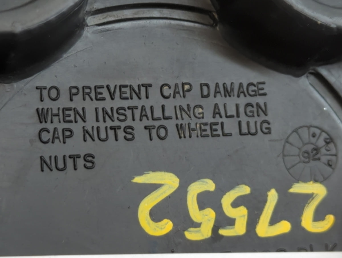 1992 Chevrolet Tahoe Center Cap Oem - Oemusedautoparts1.com