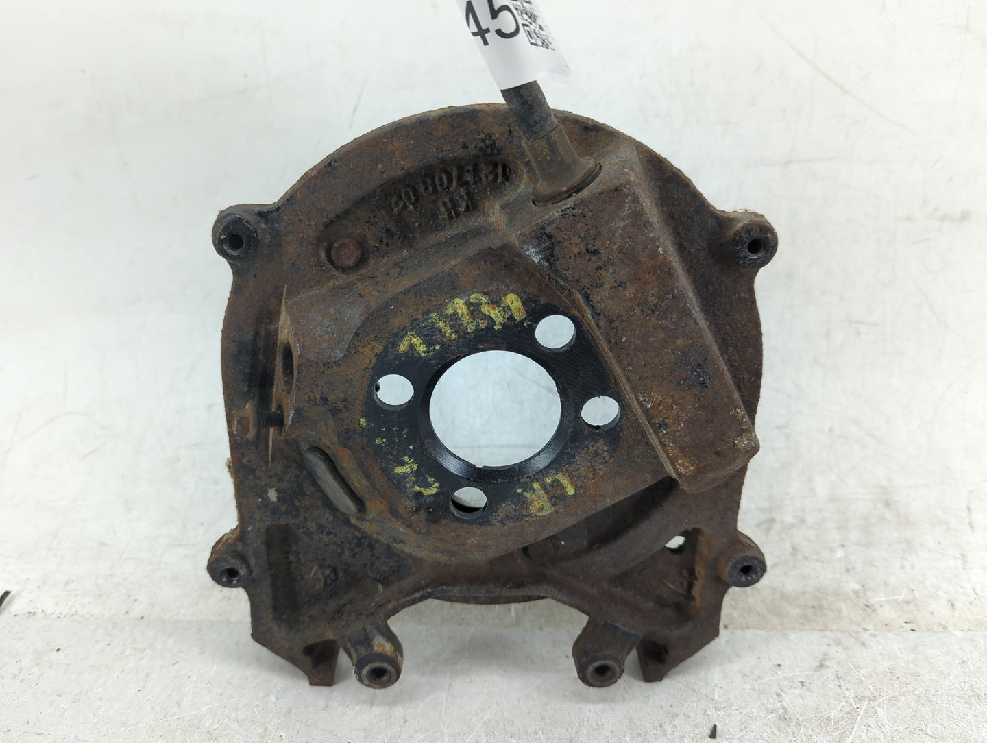 1992 Chrysler Imperial Front Driver Left Brake Caliper - Oemusedautoparts1.com