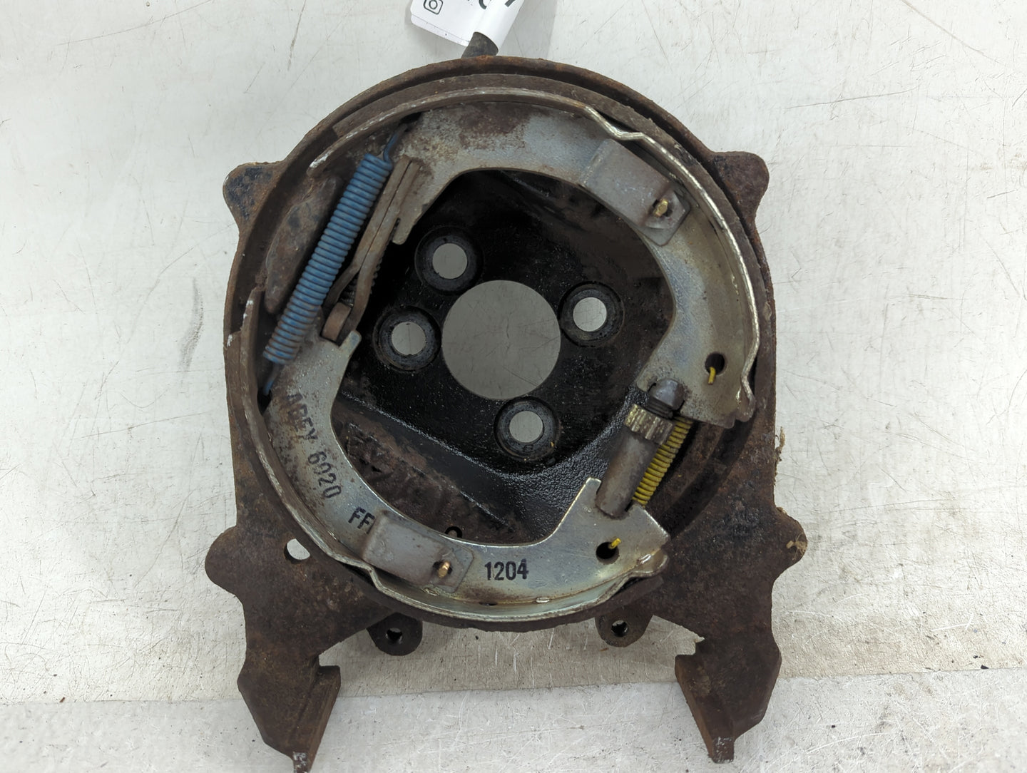 1992 Chrysler Imperial Front Driver Left Brake Caliper - Oemusedautoparts1.com