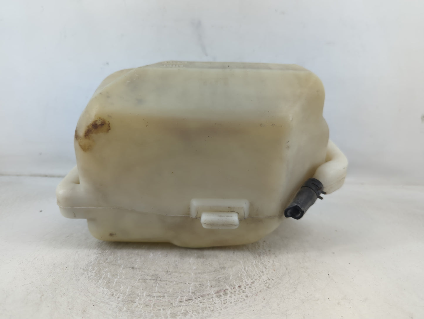 1992 Chrysler Imperial Radiator Coolant Overflow Expansion Tank Bottle - Oemusedautoparts1.com