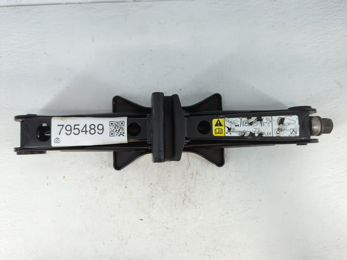1992 Chrysler Imperial Spare Scissor Car Jack - Oemusedautoparts1.com