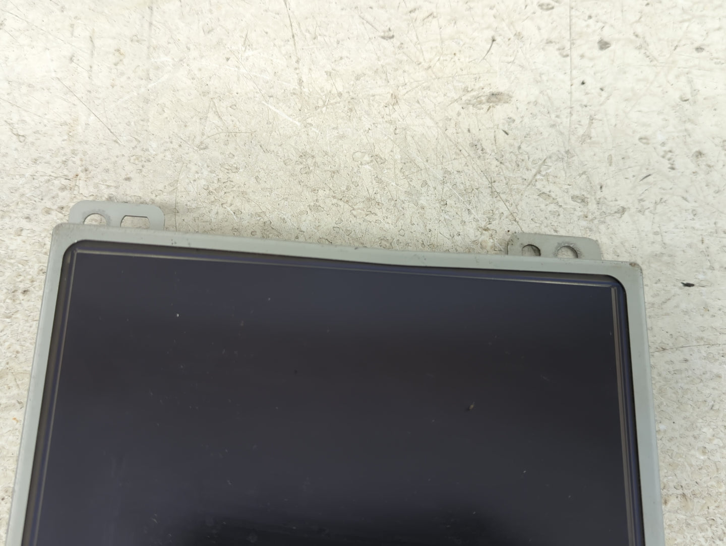 Ford Explorer Information Display Screen - Oemusedautoparts1.com