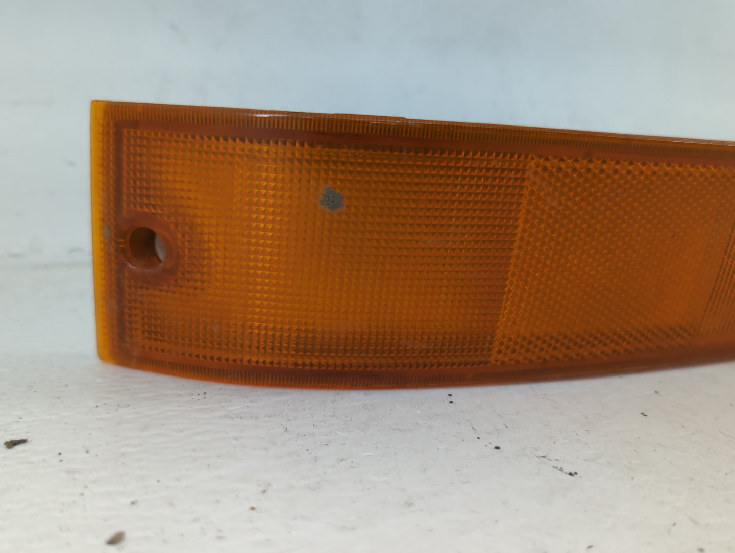 1992 Ford Probe Reflector Bumper Mount - Oemusedautoparts1.com