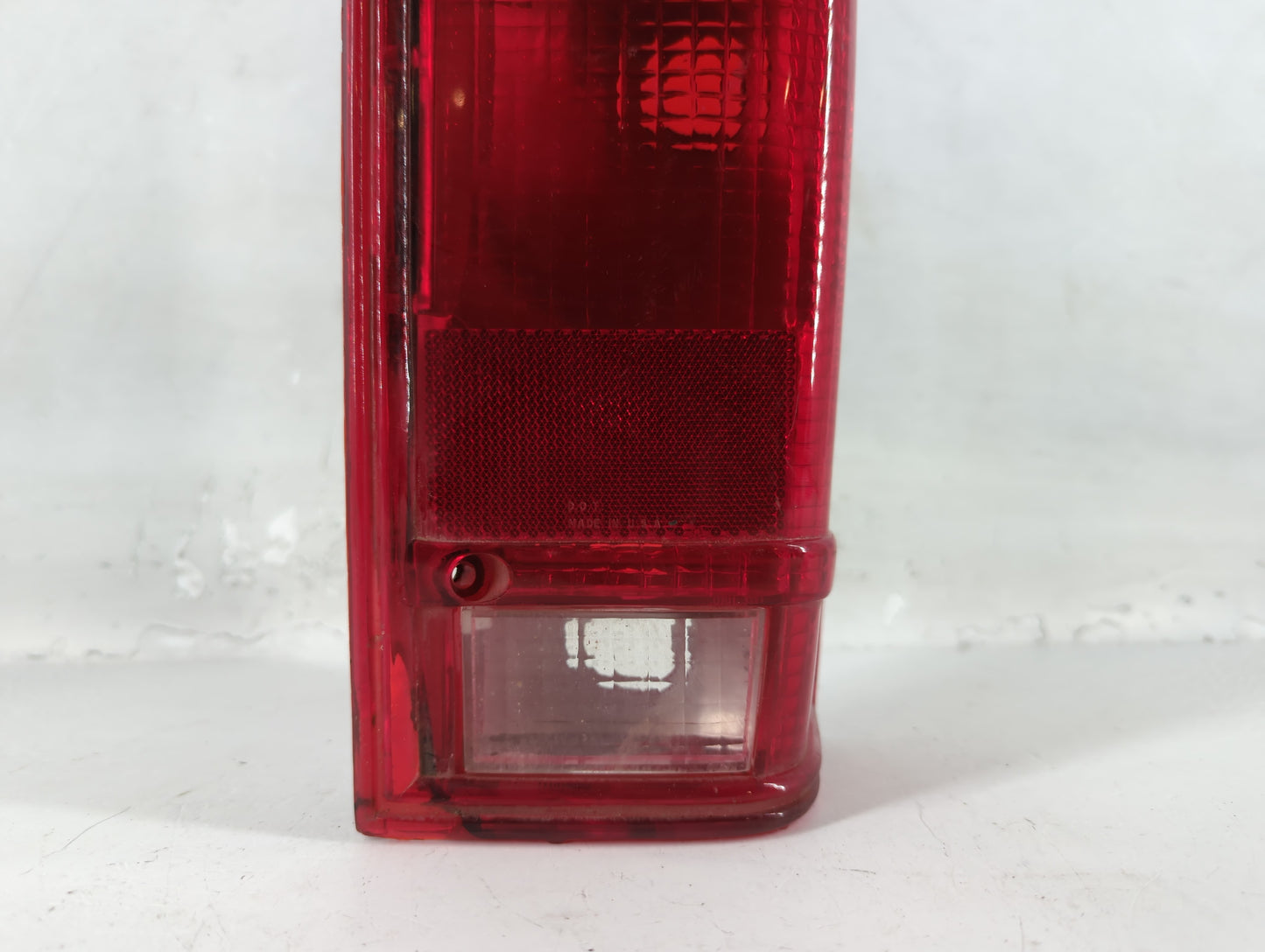 1992 Ford Ranger Tail Light Assembly Passenger Right OEM P/N:161-X Fits OEM Used Auto Parts - Oemusedautoparts1.com