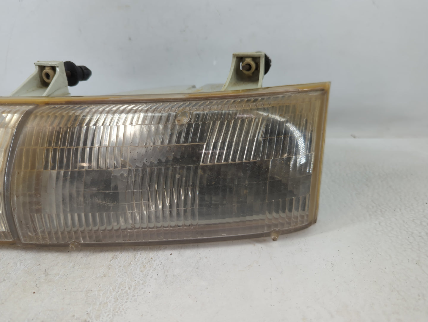 1992-1995 Ford Taurus Driver Left Oem Head Light Headlight Lamp - Oemusedautoparts1.com