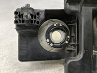 Gmc 1500 Passenger Right Oem Head Light Headlight Lamp - Oemusedautoparts1.com