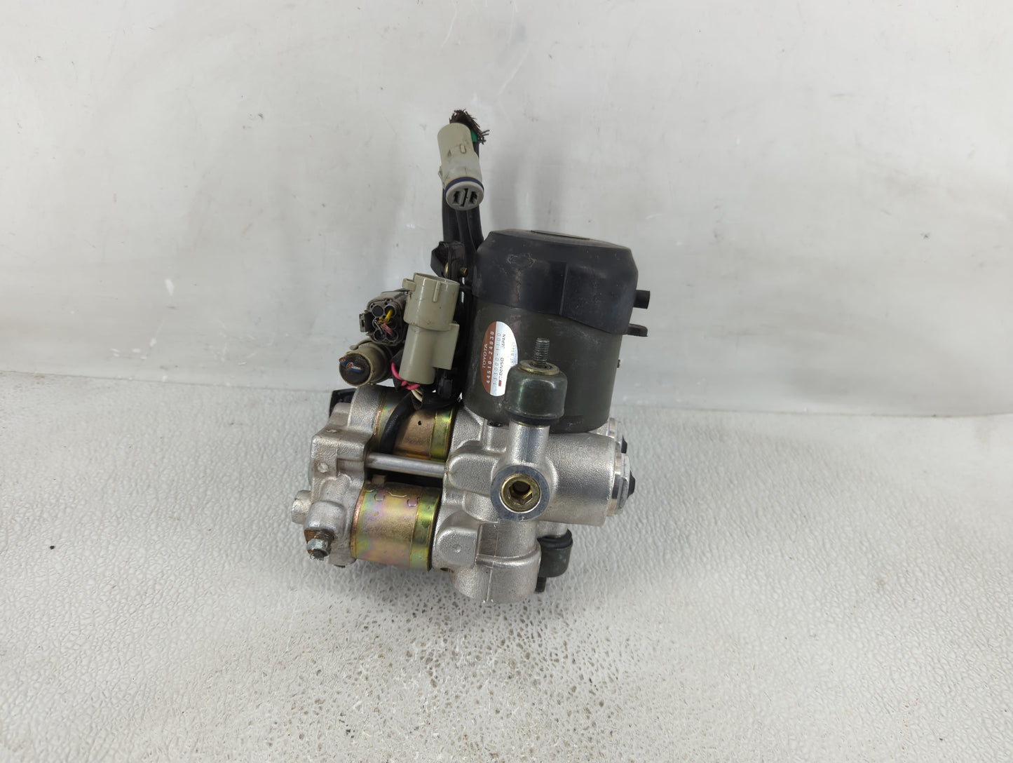 1992 Lexus Sc400 ABS Pump Control Module Replacement P/N:88264-24020 Fits OEM Used Auto Parts - Oemusedautoparts1.com