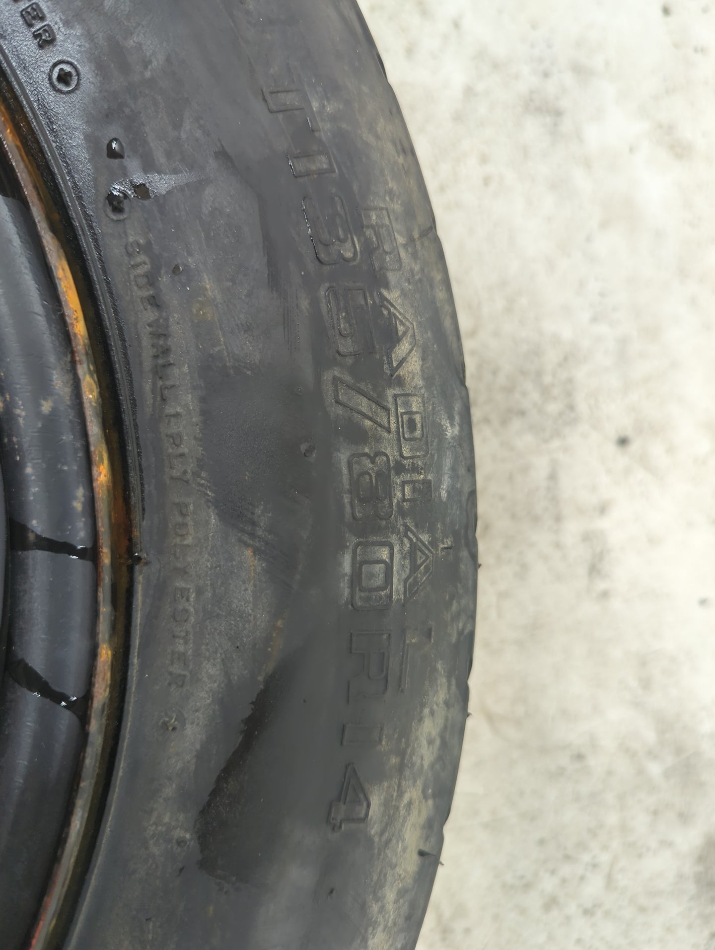 1992 Lincoln Lincoln Continental Spare Donut Tire Wheel Rim Oem - Oemusedautoparts1.com