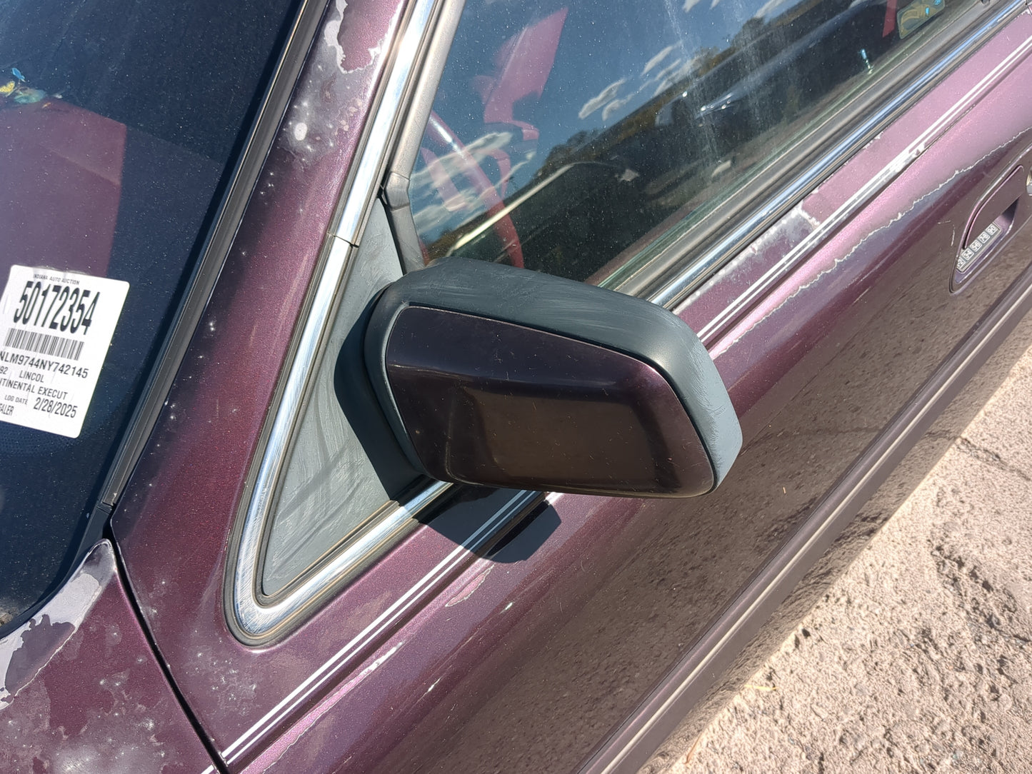 1992 Lincoln Lincoln Continental Side Mirror Replacement Driver Left View Door Mirror Fits OEM Used Auto Parts - Oemusedauto