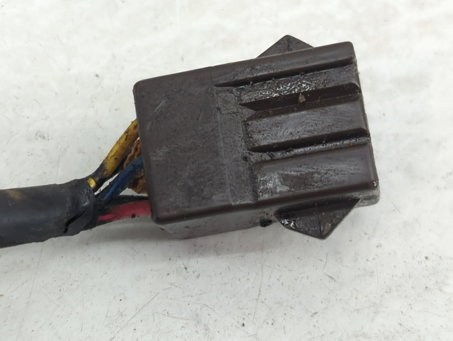 1992 Lincoln Lincoln Continental Driver Side View Mirror - Left Door Mirror OEM Used - Oemusedautoparts1.com