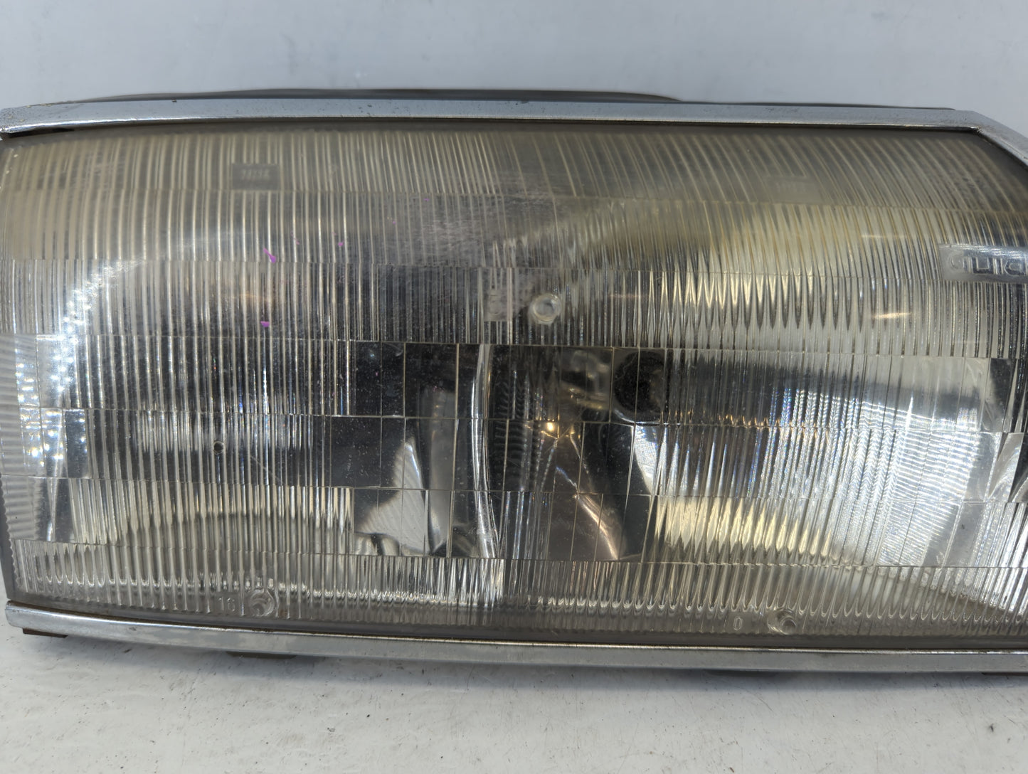 1992 Oldsmobile Delta 88 Driver Left Oem Head Light Headlight Lamp - Oemusedautoparts1.com