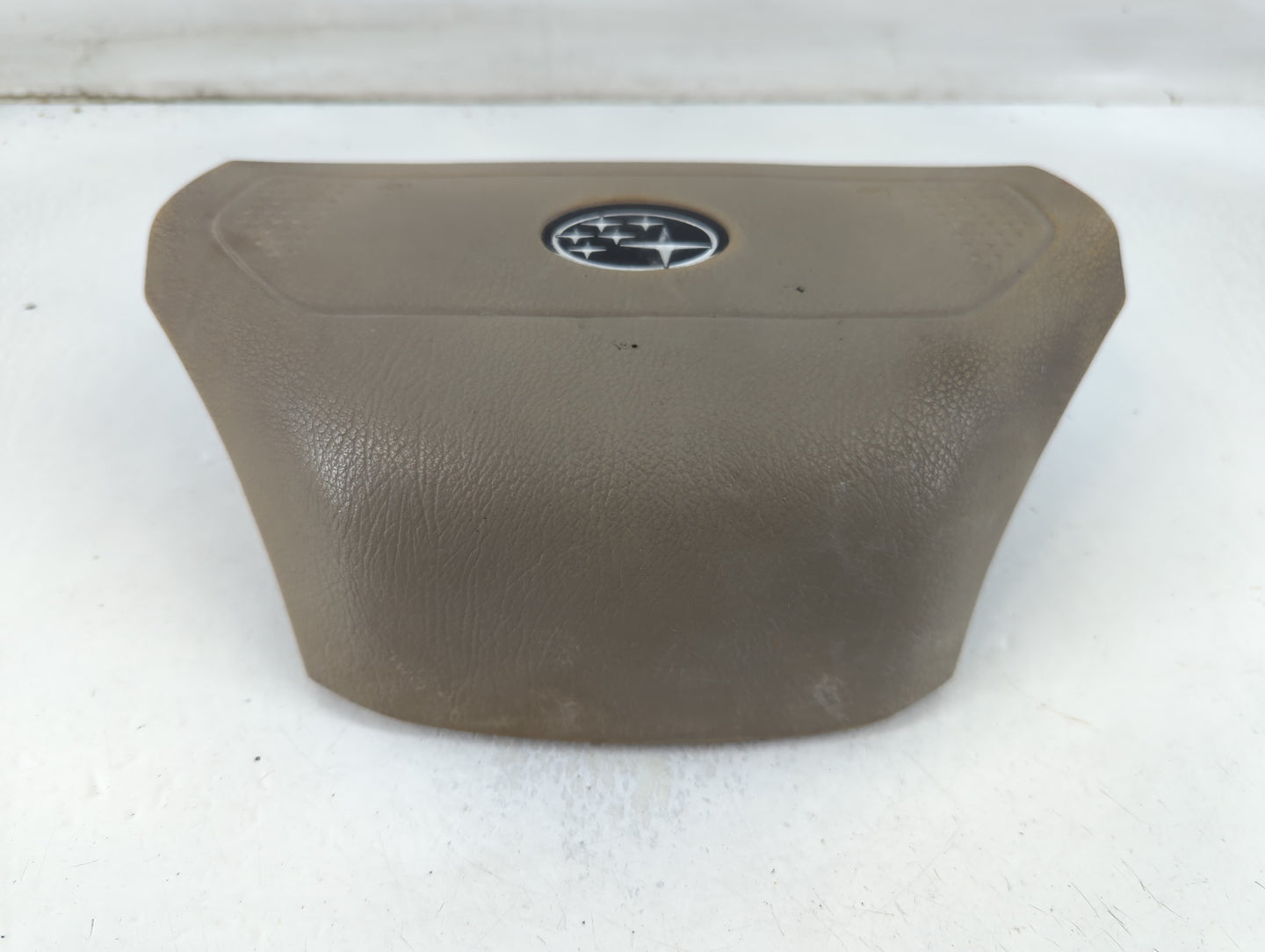 1992 Subaru Legacy Air Bag Driver Left Steering Wheel Mounted Fits OEM Used Auto Parts - Oemusedautoparts1.com
