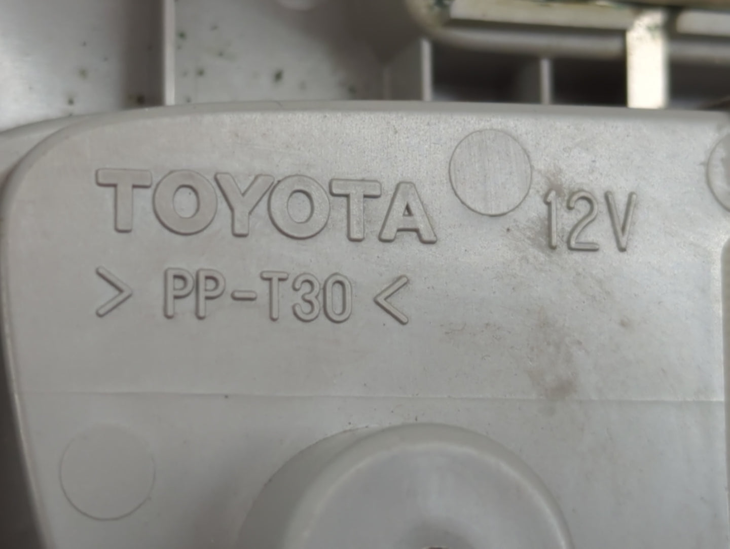 1992 Toyota 4runner Overhead Roof Console - Oemusedautoparts1.com