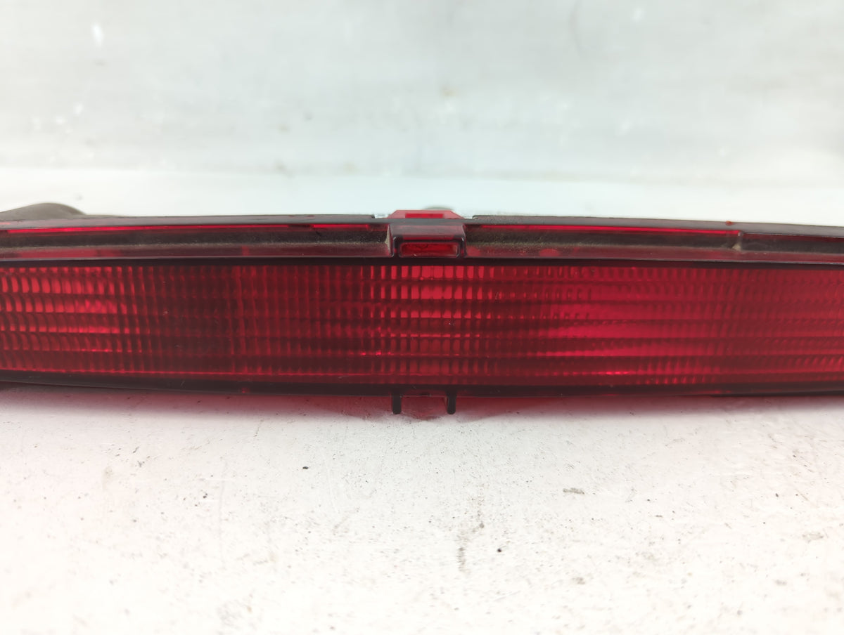 1991-1993 Cadillac Deville Tail Light Assembly Driver Left OEM P/N:18511369 Fits Fits 1991 1992 1993 OEM Used Auto Parts - O