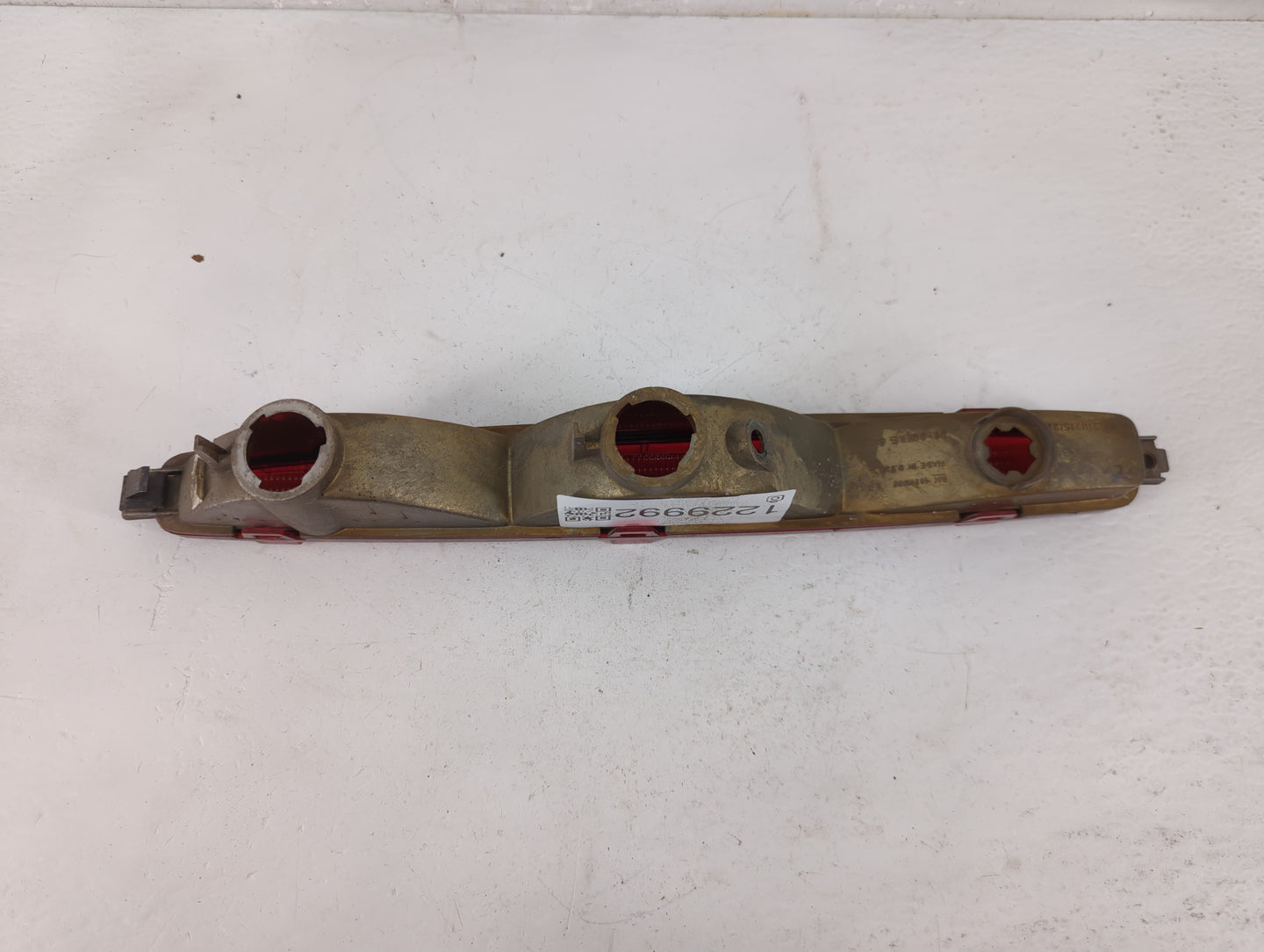 1993 Cadillac Deville Tail Light Assembly Driver Left OEM P/N:18511369 Fits OEM Used Auto Parts - Oemusedautoparts1.com