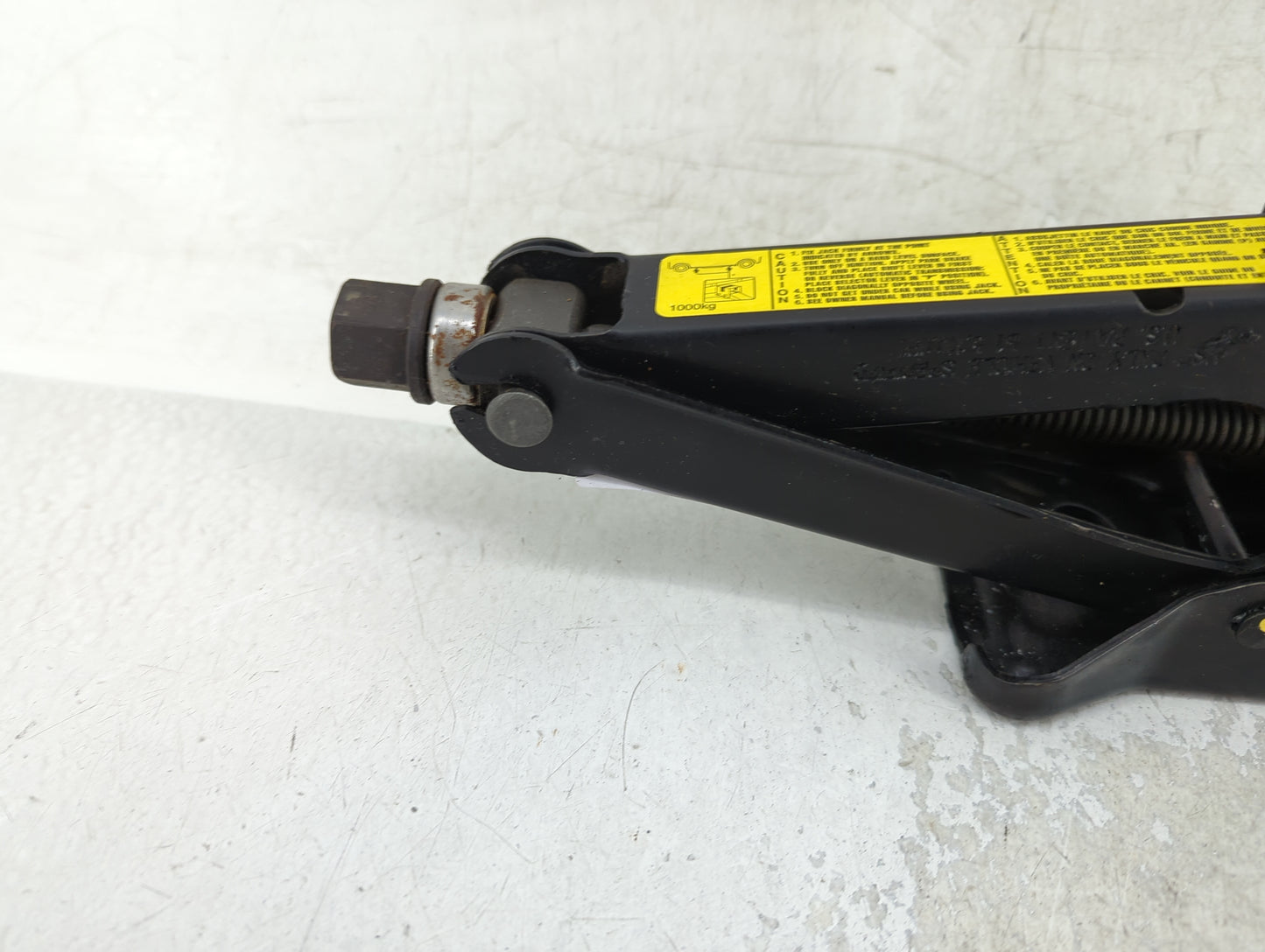 1993 Cadillac Seville Spare Scissor Car Jack - Oemusedautoparts1.com