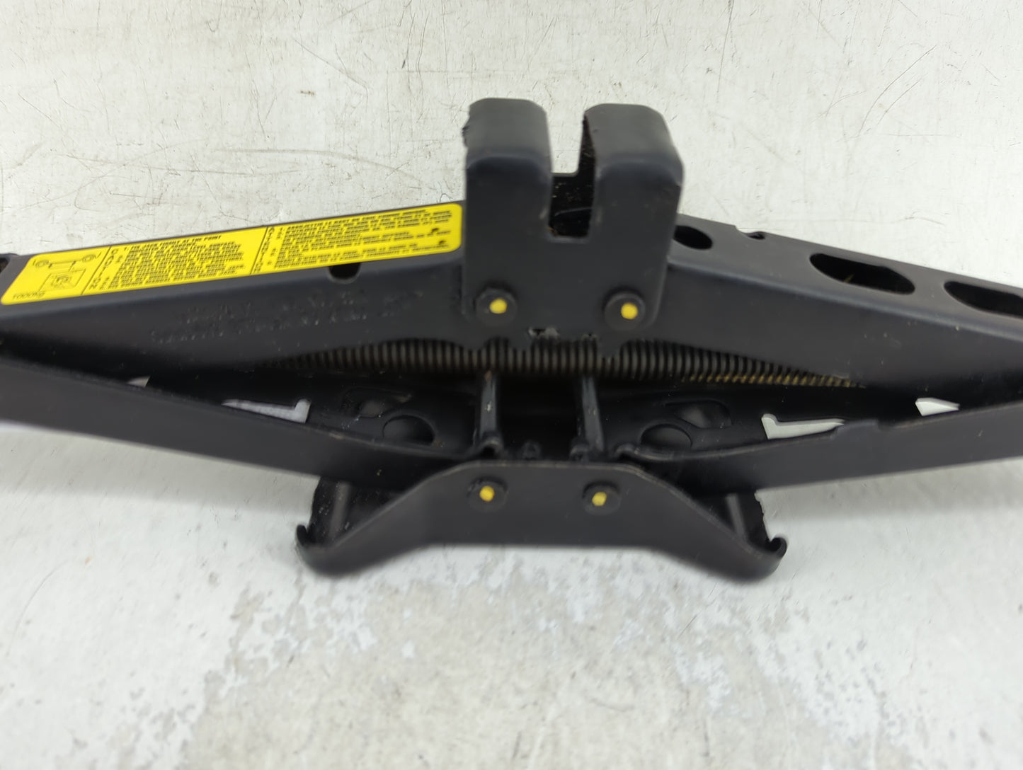 1993 Cadillac Seville Spare Scissor Car Jack - Oemusedautoparts1.com