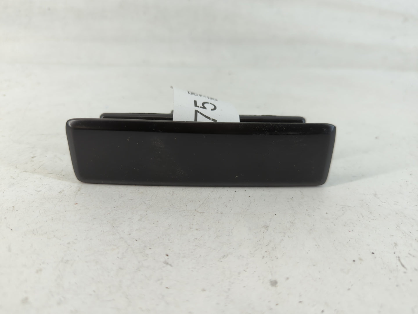 1993 Chevrolet Astro Passenger Front Right Door Handle Exterior Assembly - Oemusedautoparts1.com