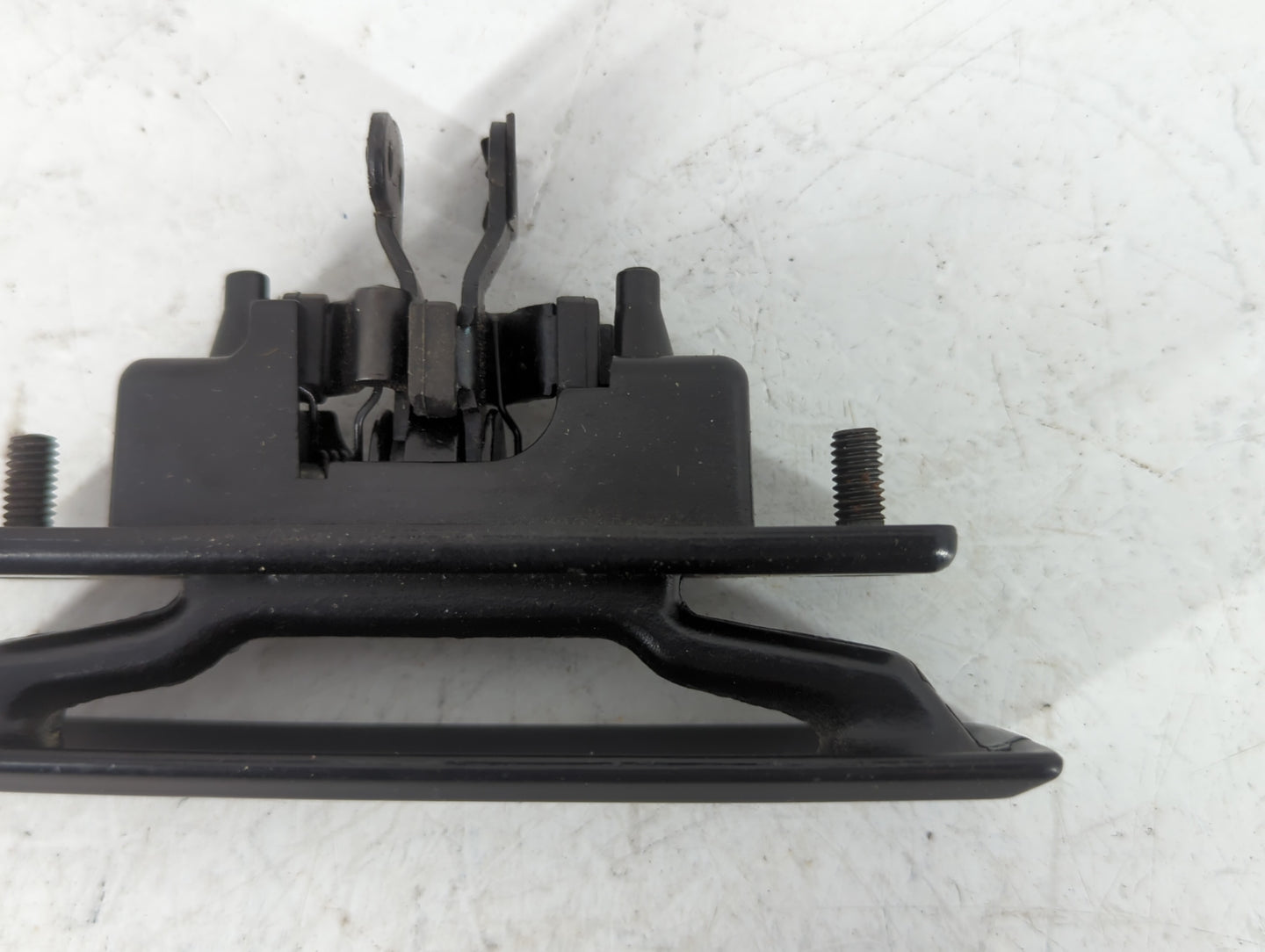 1993 Chevrolet Astro Passenger Front Right Door Handle Exterior Assembly 778985 - Oemusedautoparts1.com