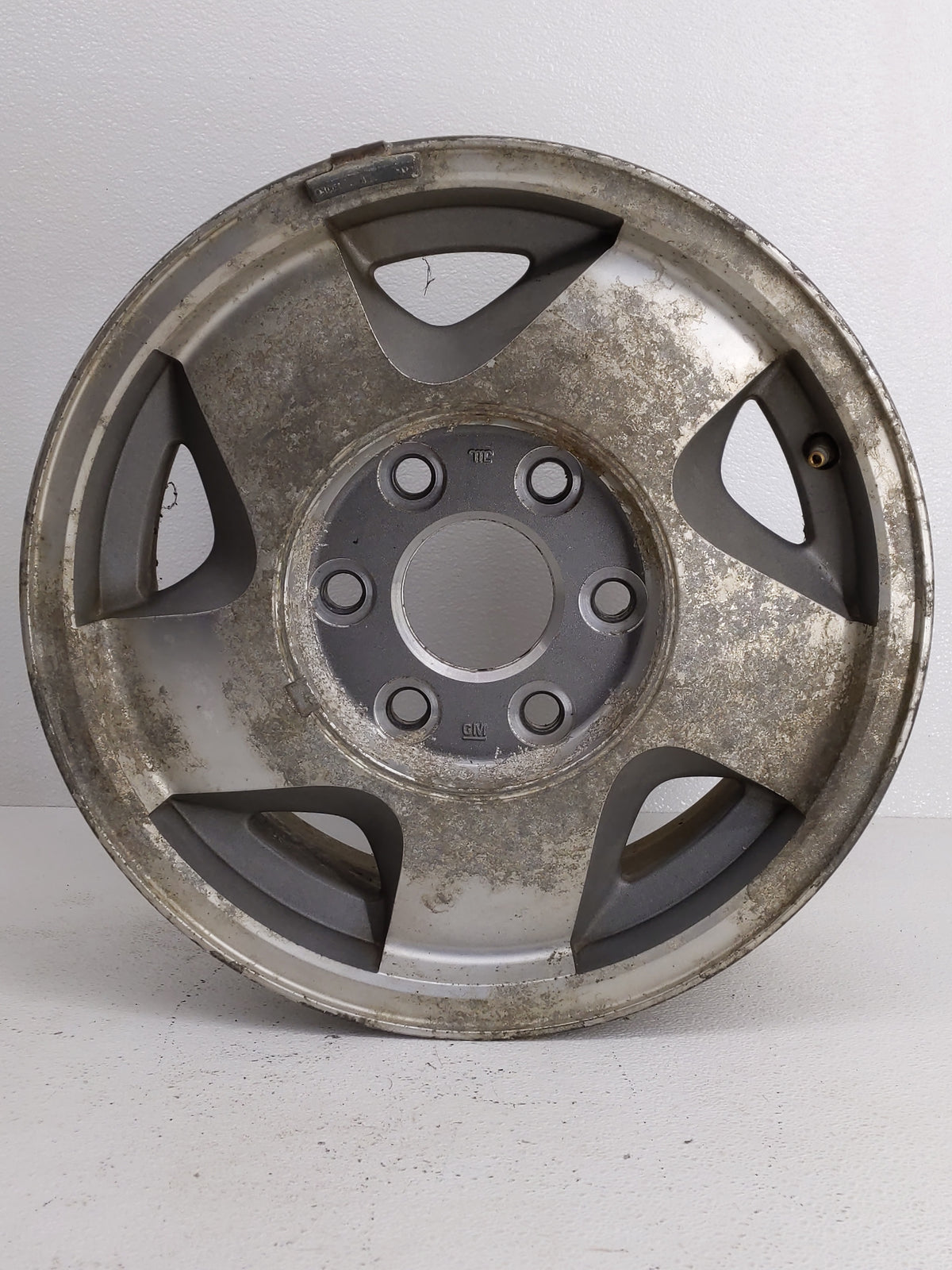 Chevrolet C1500 Oem Wheel Rim 813292 - Oemusedautoparts1.com