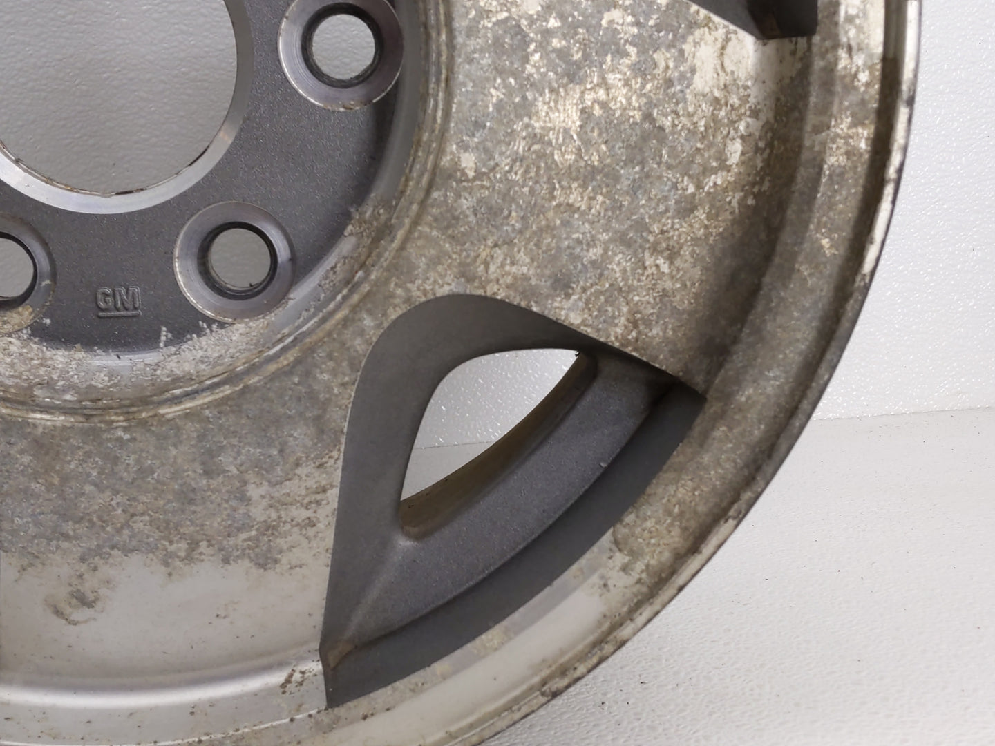 Chevrolet C1500 Oem Wheel Rim 813292 - Oemusedautoparts1.com