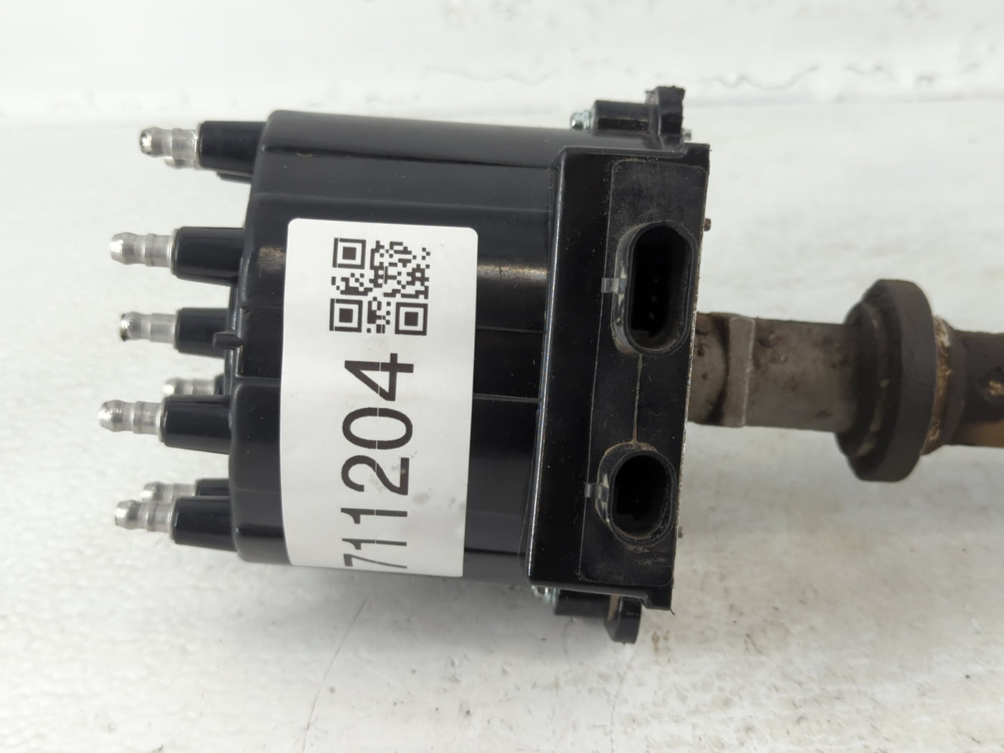 1993 Chevrolet K1500 Engine Ignition Distributor OEM Fits Fits 1992 1994 1995 OEM Used Auto Parts - Oemusedautoparts1.com