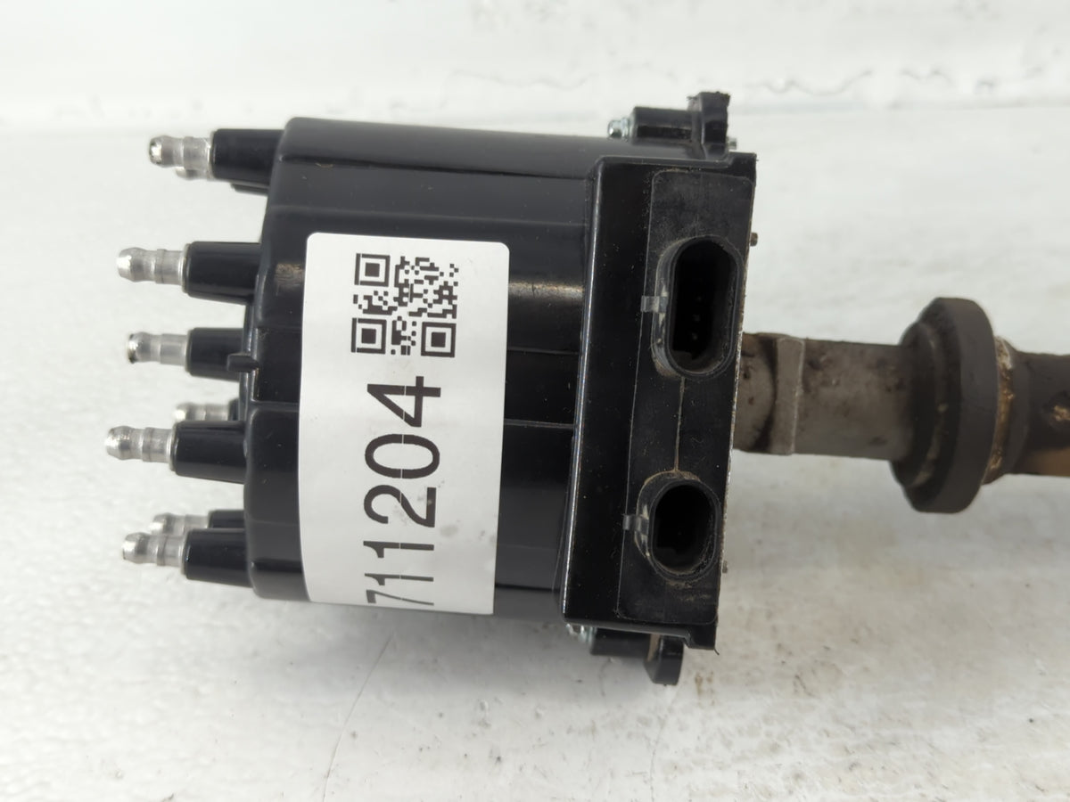 1993 Chevrolet K1500 Engine Ignition Distributor OEM Fits Fits 1992 1994 1995 OEM Used Auto Parts - Oemusedautoparts1.com