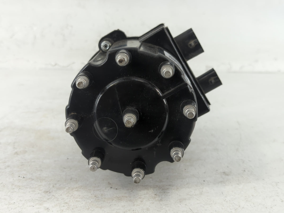 1993 Chevrolet K1500 Engine Ignition Distributor OEM Fits Fits 1992 1994 1995 OEM Used Auto Parts - Oemusedautoparts1.com