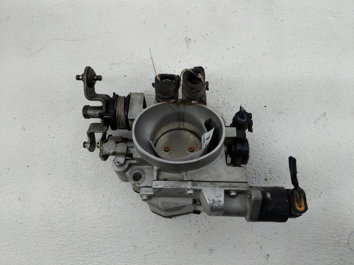 1993 Chevrolet Lumina Throttle Body Fits OEM Used Auto Parts - Oemusedautoparts1.com