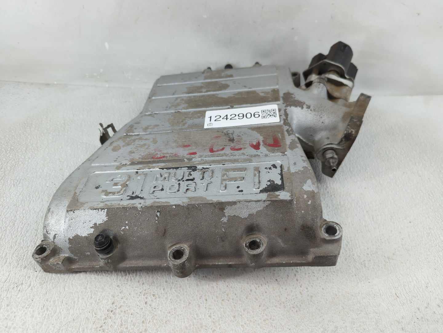1993 Chevrolet Lumina Air Intake Manifold Fits OEM Used Auto Parts - Oemusedautoparts1.com