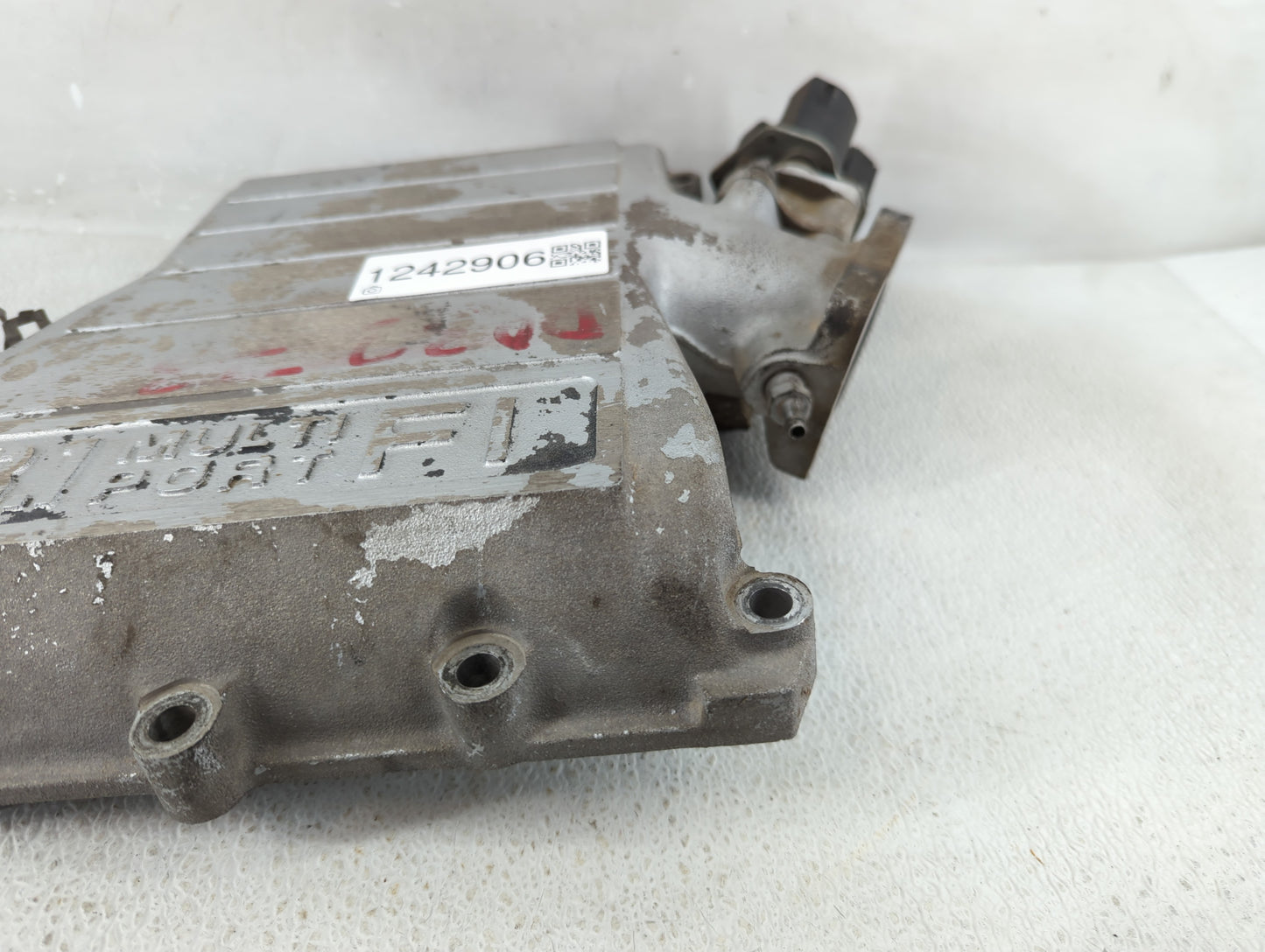 1993 Chevrolet Lumina Air Intake Manifold Fits OEM Used Auto Parts - Oemusedautoparts1.com