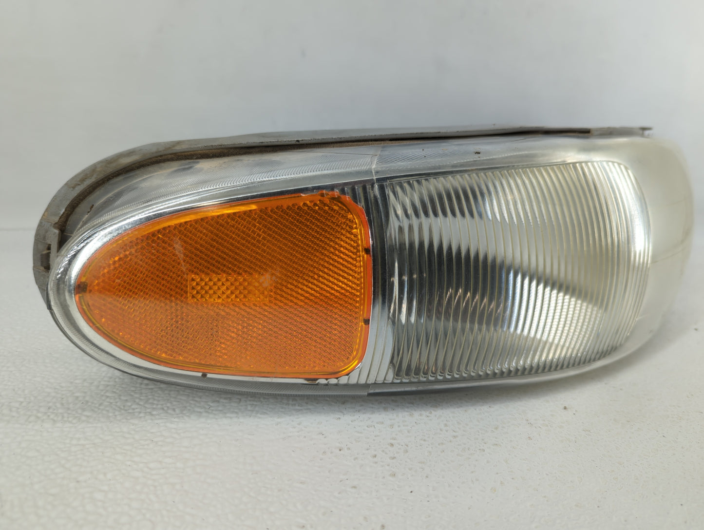 Chrysler New Yorker Driver Left Oem Head Light Headlight Lamp 534431 - Oemusedautoparts1.com