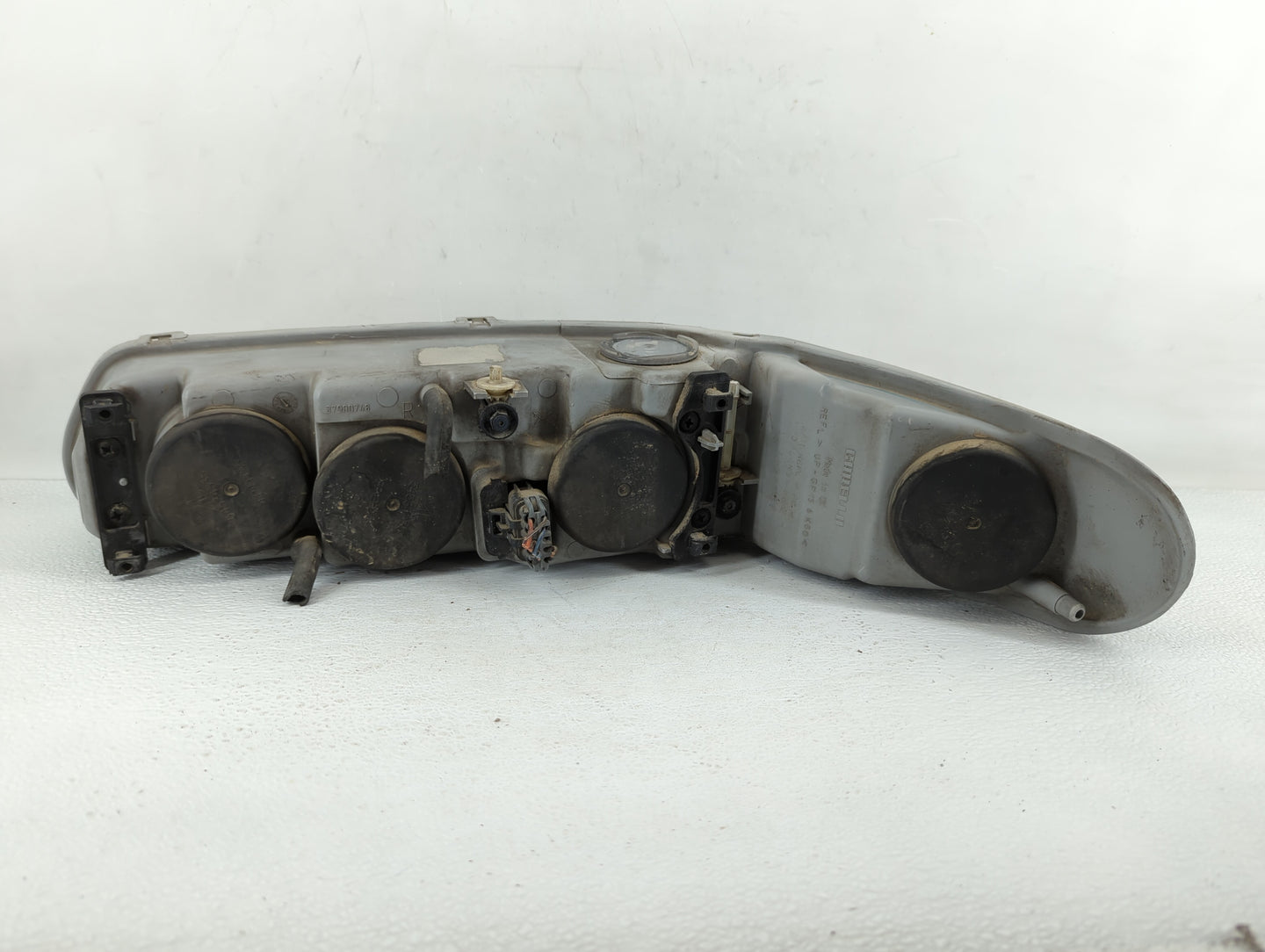 Chrysler New Yorker Driver Left Oem Head Light Headlight Lamp 534431 - Oemusedautoparts1.com