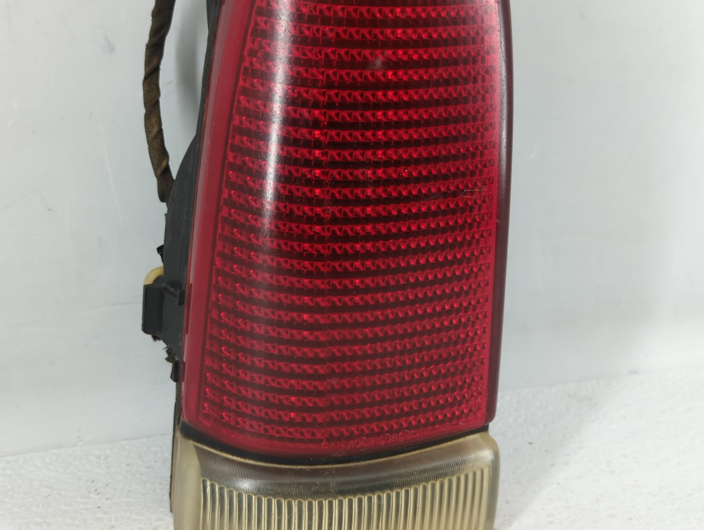 1993 Chrysler New Yorker Tail Light Assembly Driver Left OEM P/N:5262063 Fits OEM Used Auto Parts - Oemusedautoparts1.com