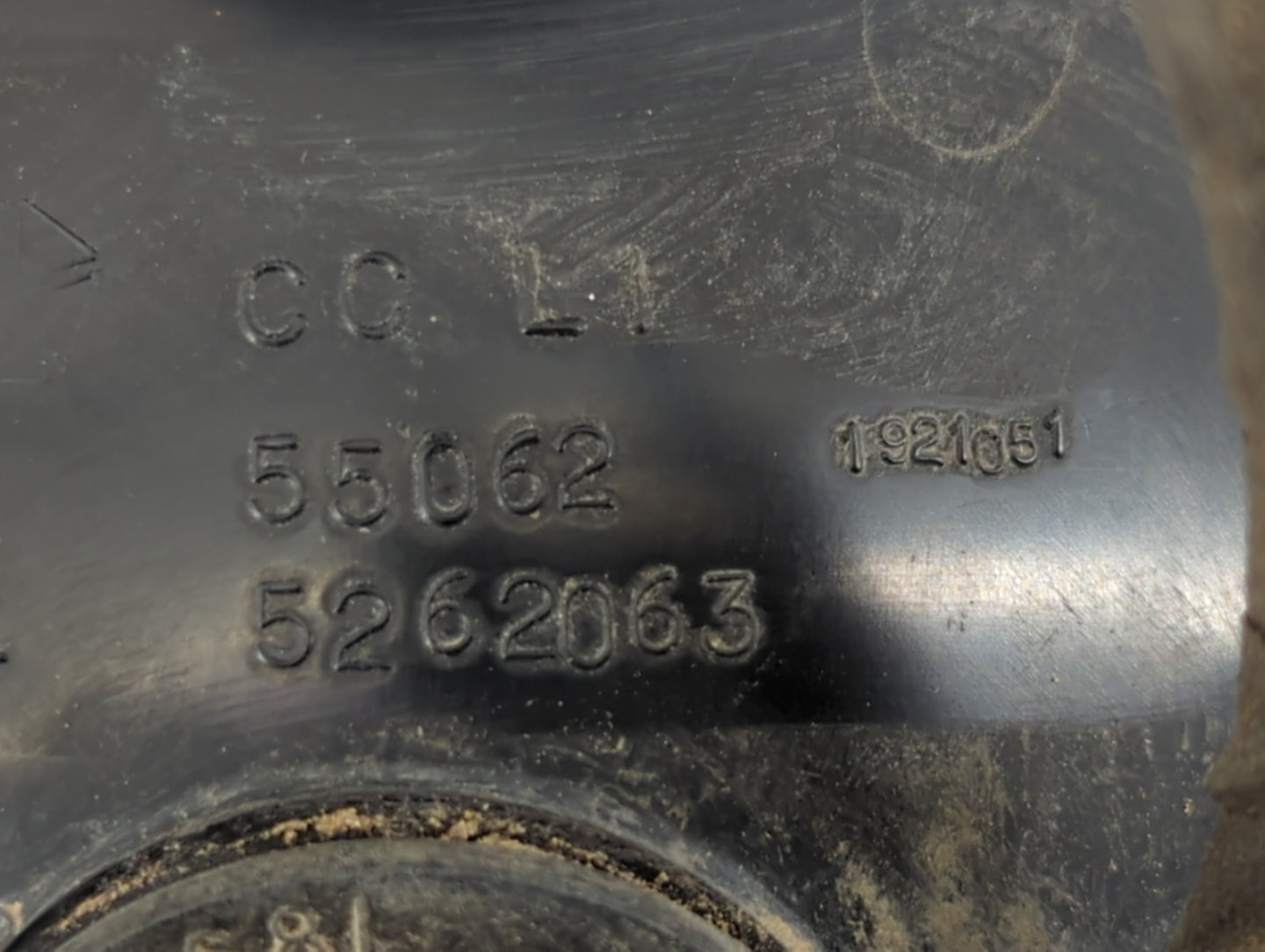 1993 Chrysler New Yorker Tail Light Assembly Driver Left OEM P/N:5262063 Fits OEM Used Auto Parts - Oemusedautoparts1.com