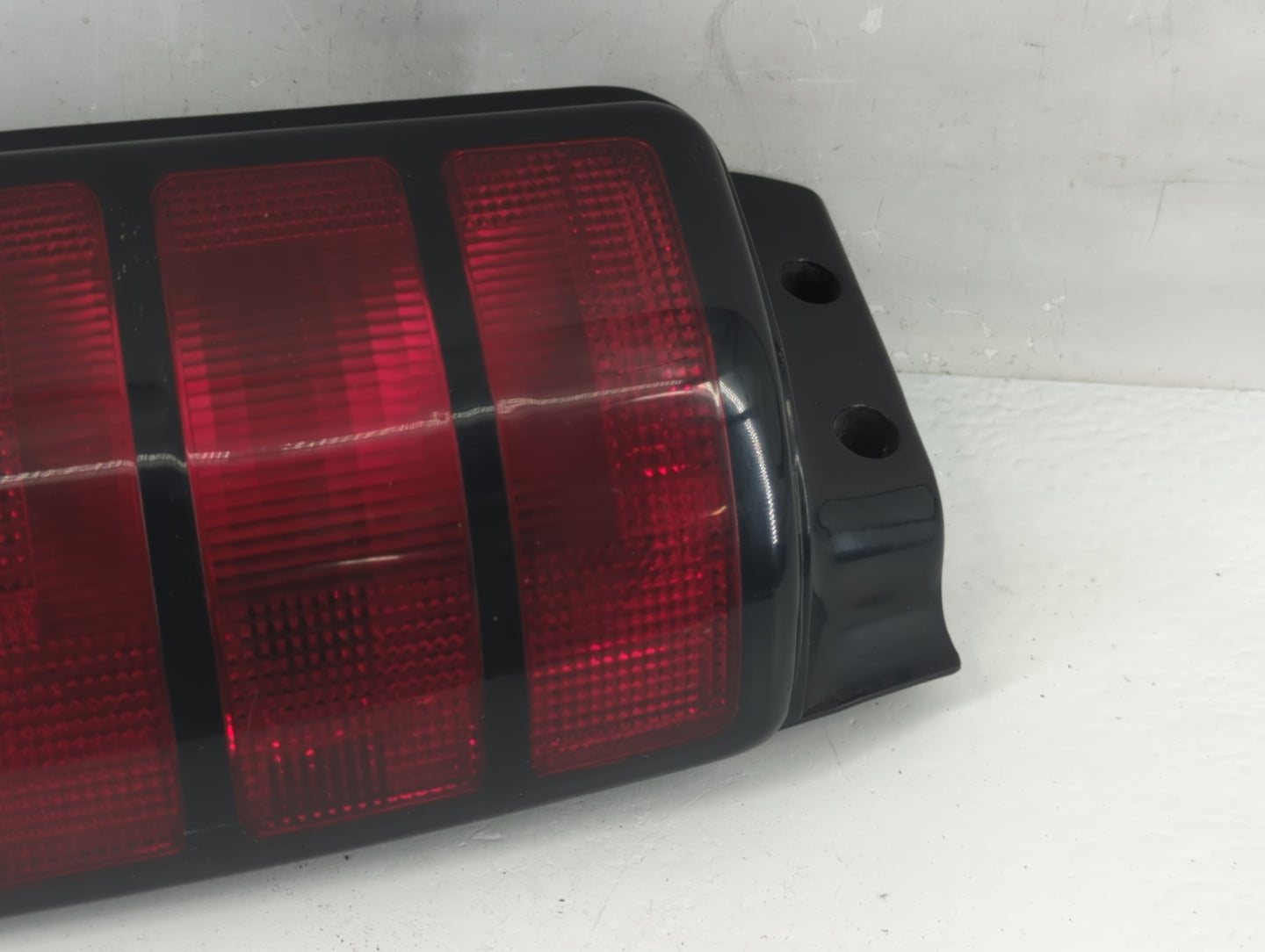 1993 Dodge Caravan Tail Light Assembly Passenger Right OEM Fits OEM Used Auto Parts - Oemusedautoparts1.com