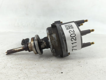 1992-1997 Dodge Dakota Engine Ignition Distributor OEM Fits Fits 1992 1993 1994 1995 1996 1997 OEM Used Auto Parts